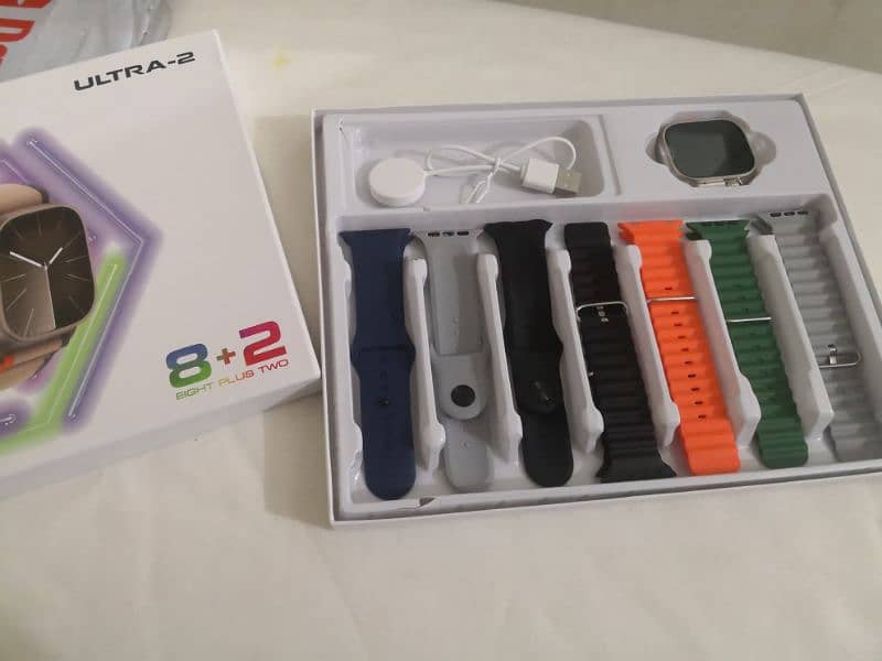 Smart Watch Ultra 9 with 7 Straps 0