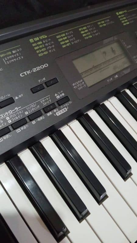 piano Casio company CTK-2200 4