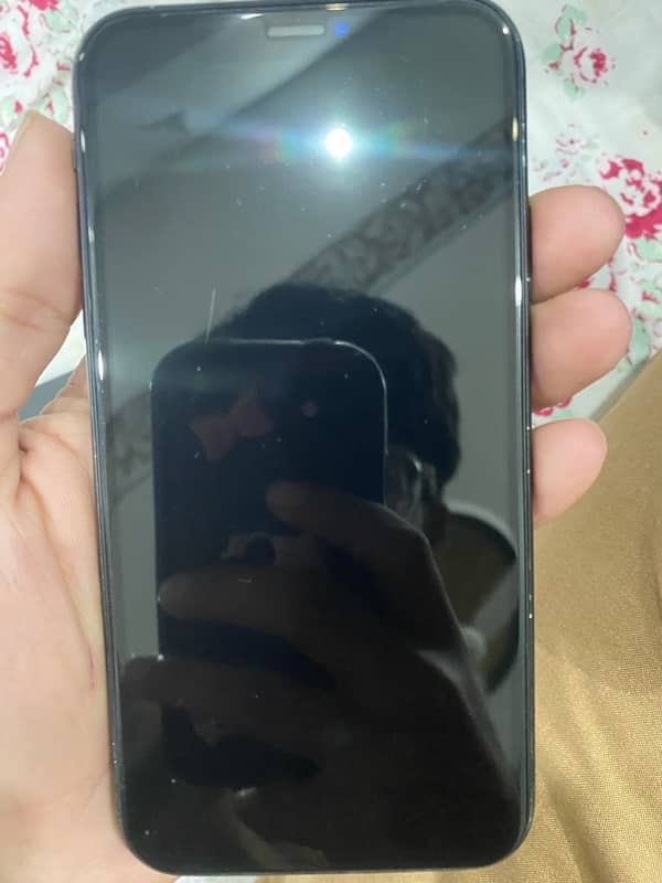 IPHONE XR 64 GB 3