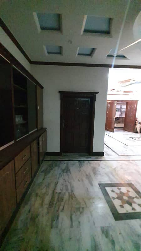 BEAUTIFUL UPPER PORTION AVAILABLE FOR RENT IN BANIGALA 8