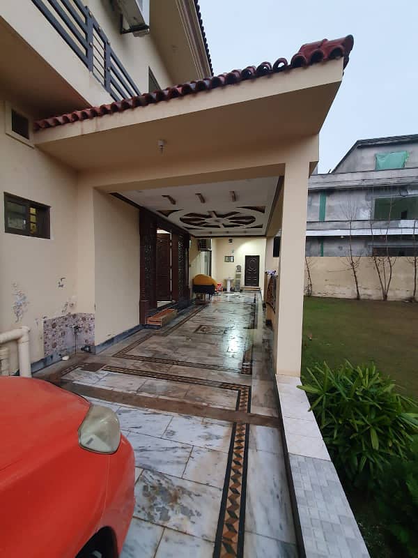 BEAUTIFUL UPPER PORTION AVAILABLE FOR RENT IN BANIGALA 10