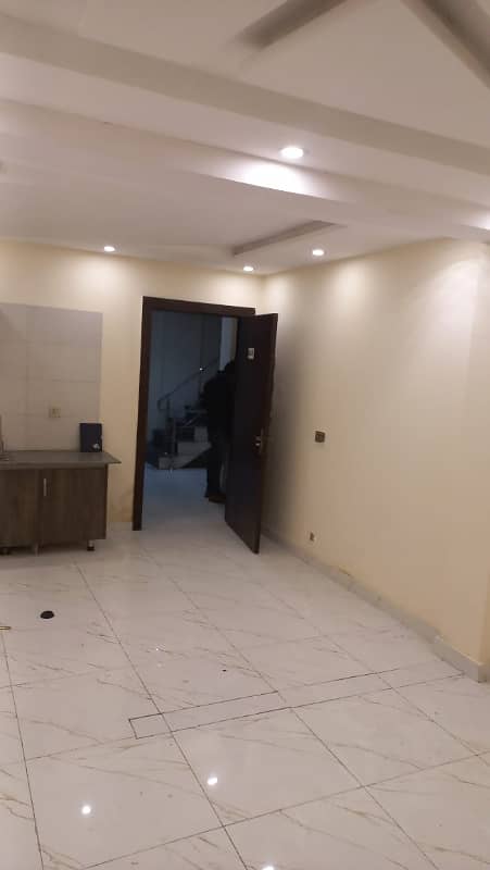 STUDIO LIKE A BRAND NEW EXCELLENT GOOD CONDITION FLAT FOR RENT IN NISHTER BLOCK BAHRIA TOWN LAHORE 14