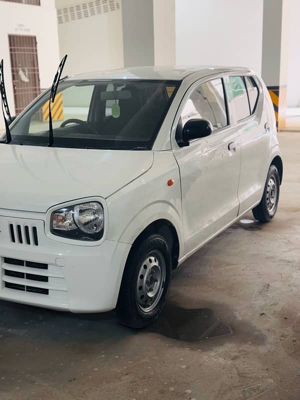 Suzuki Alto VXR 2022 LAST MONTH DEC REGISTERED 1 fender touchup 0