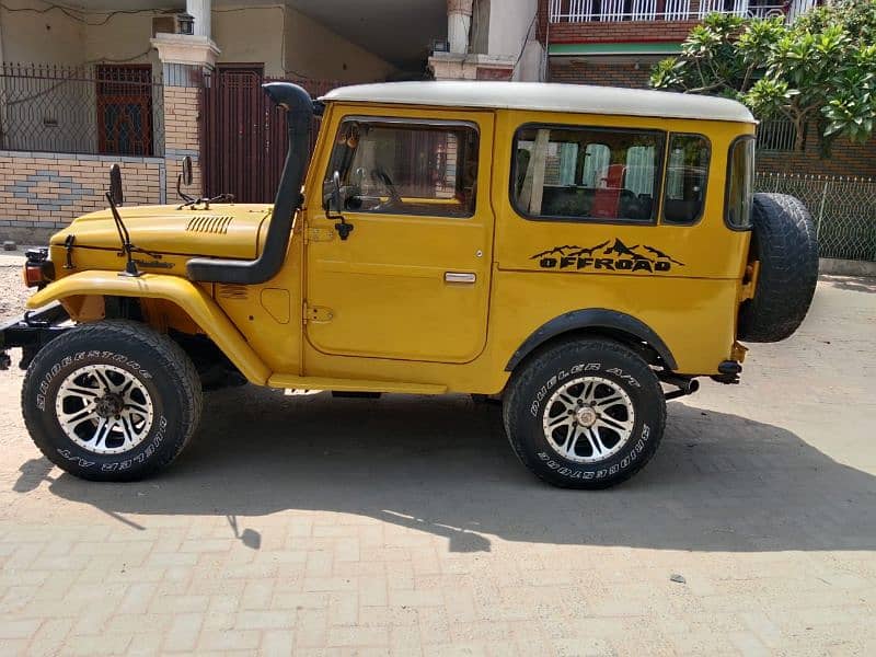 Toyota Land Cruiser 1983 bj40 diesel B2 15