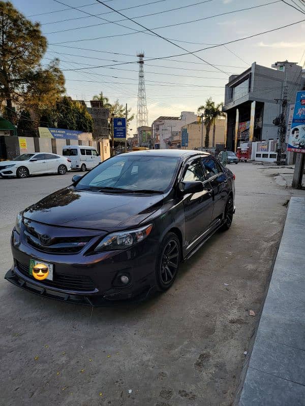 Toyota Corolla GLI 2012 0