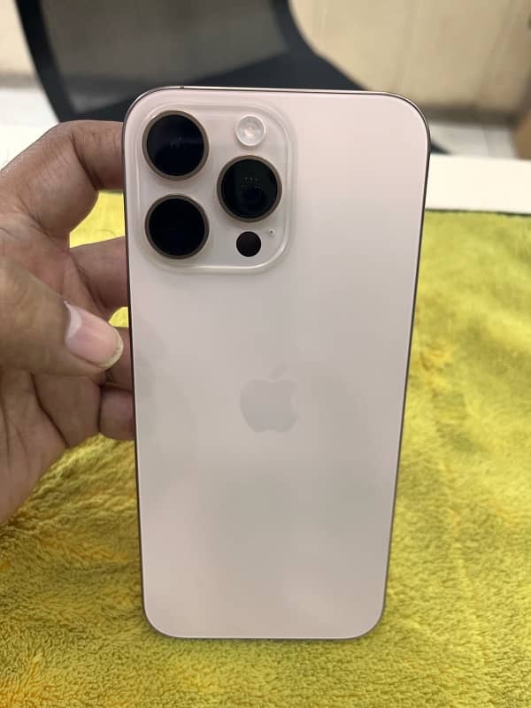 IPHONE 16pro max 256gb desert 2