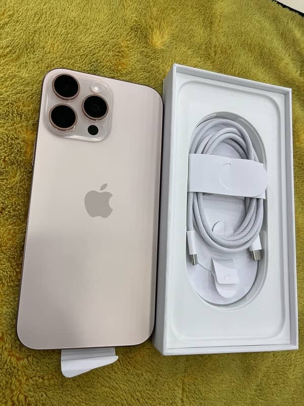 IPHONE 16pro max 256gb desert 3