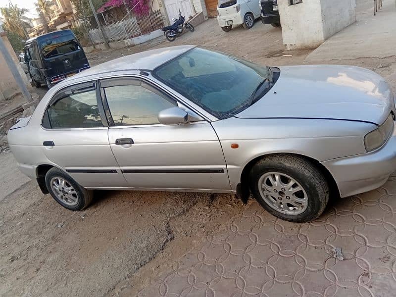 Suzuki Baleno 2000 1