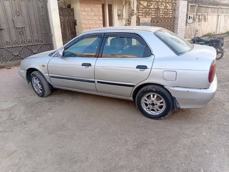 Suzuki Baleno 2000 2