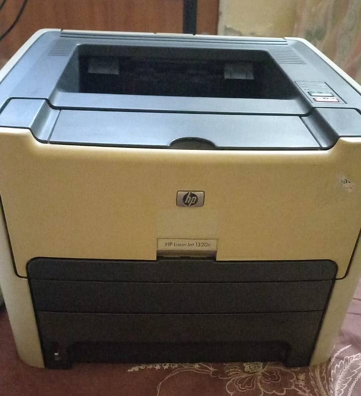 HP LaserJet 1320n 1