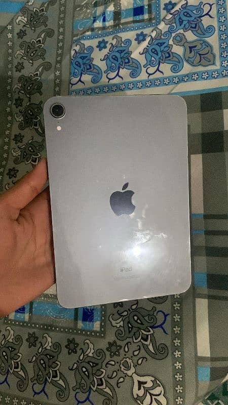 I pad mini6  condition 10 by 10 whatsup. 03.43. 9468124 2