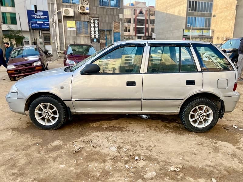 Suzuki Cultus VXL 2001 9