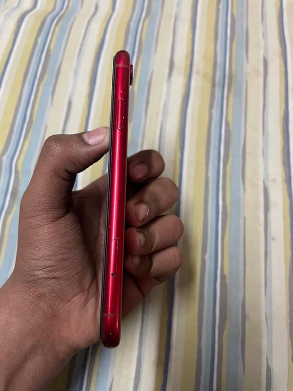 IPHONE XR 5