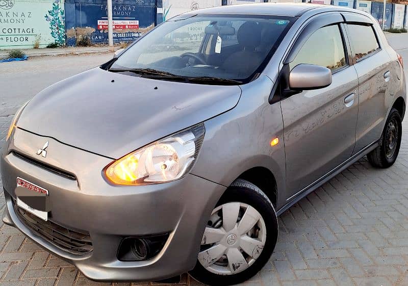 Mitsubishi Mirage 2015 in Excellent Condition 4