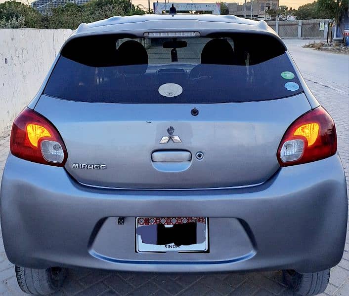 Mitsubishi Mirage 2015 in Excellent Condition 6