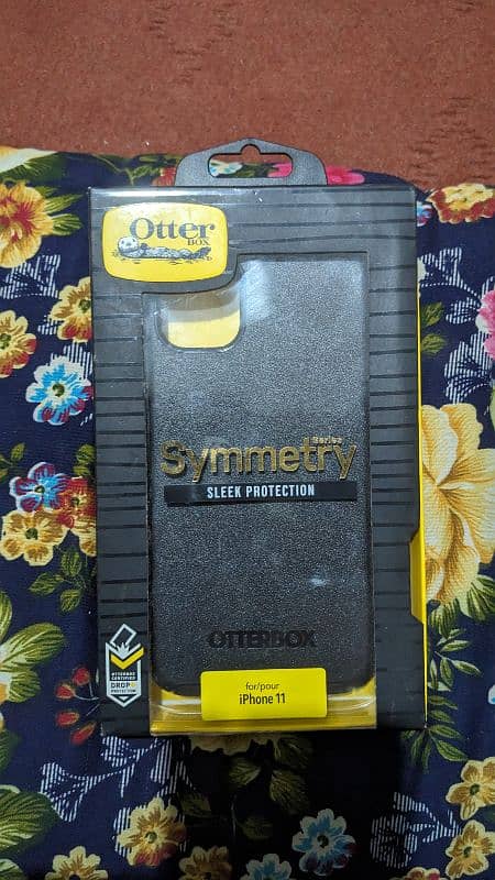 iphone 11 cases OtterBox defender case 3