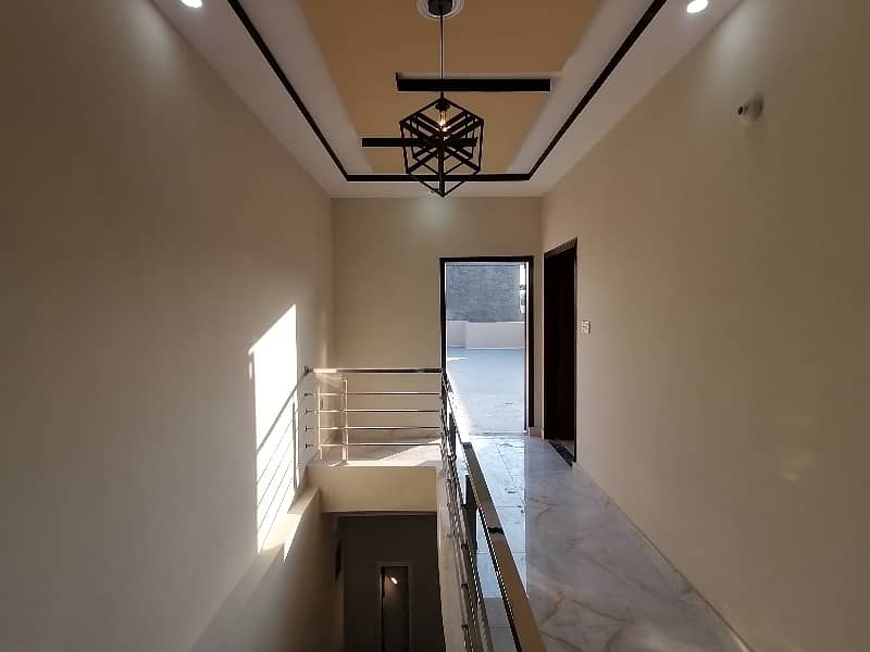 Your Dream Brand New 5 Marla House Is Available In Ittehad Colony 33