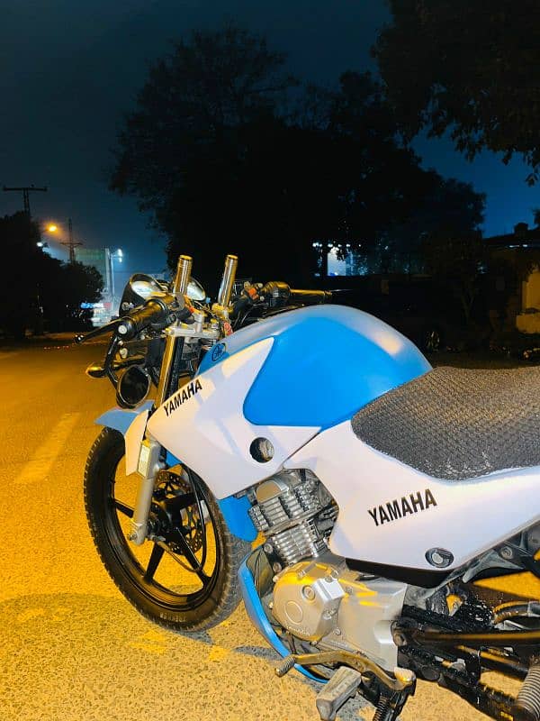 Yamaha ybr 125g 2