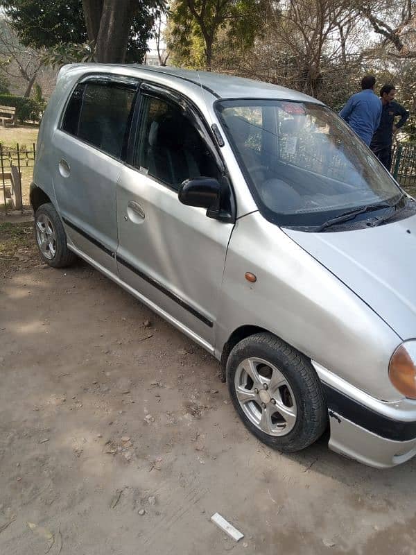 Hyundai Santro 2005 13