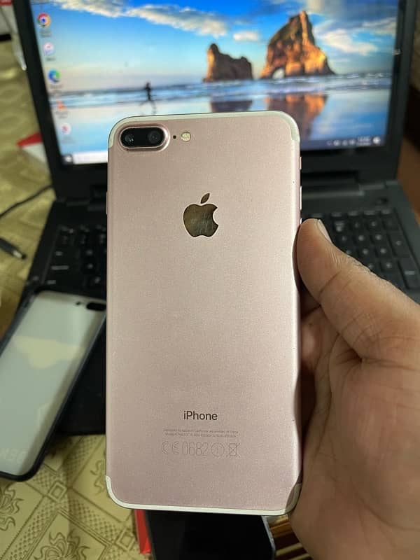 7plus rose gold 0