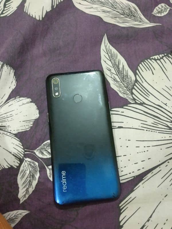 Realme 3 3