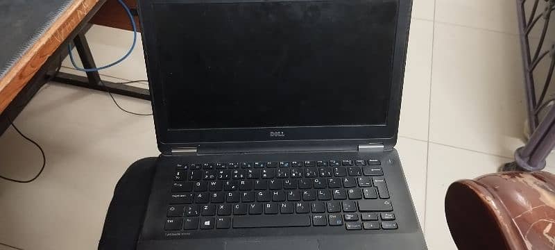 dell latitude e7072 1