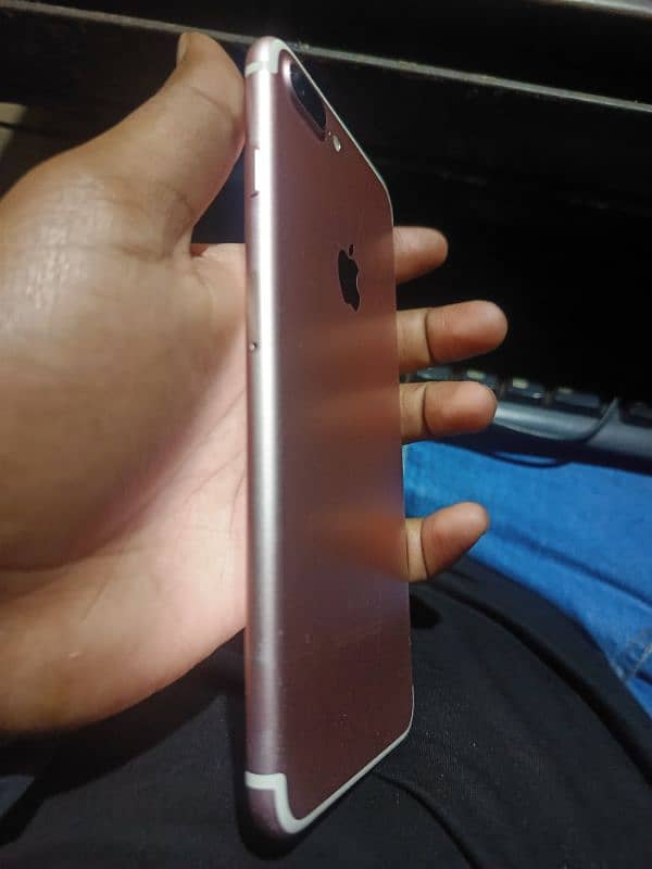 i phone 7 plus pta approved 6