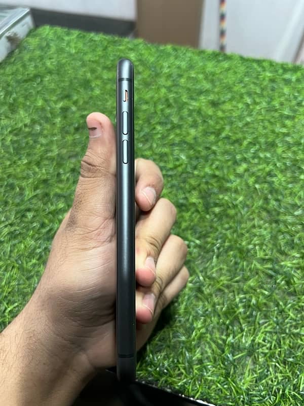 Iphone 11 non pta 1