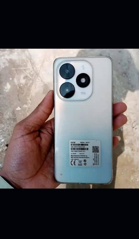 tecno spark go 2024 4+4gb64gb exchange possible 0