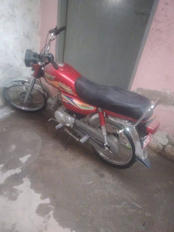 Bike For Sale in urgent basis. . 5