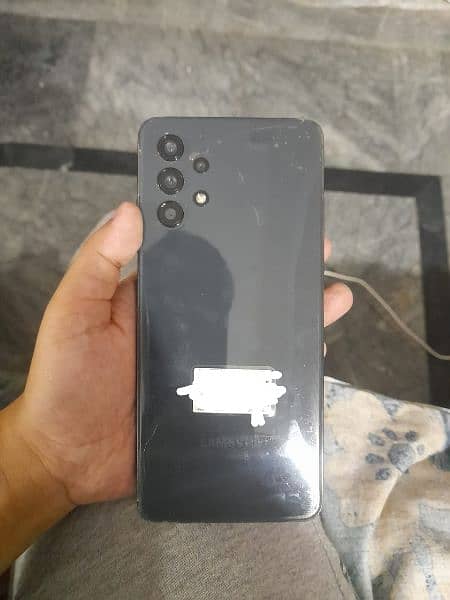 Samsung A32 with box 0