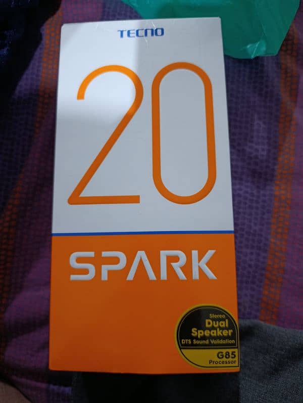 Techno spark 20 with box only 2 month used in new condition 9