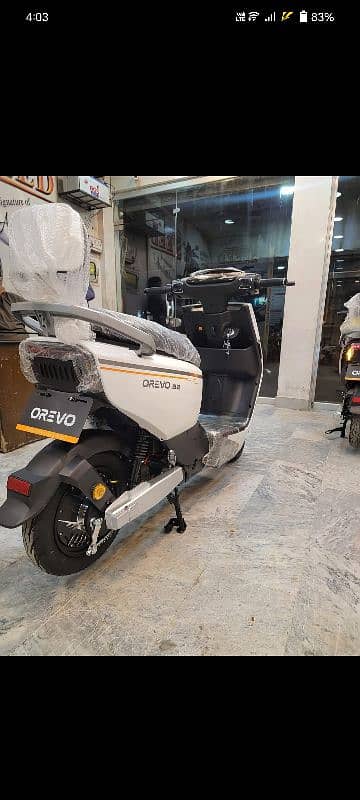 Orevo B2 Electric Scooty 7