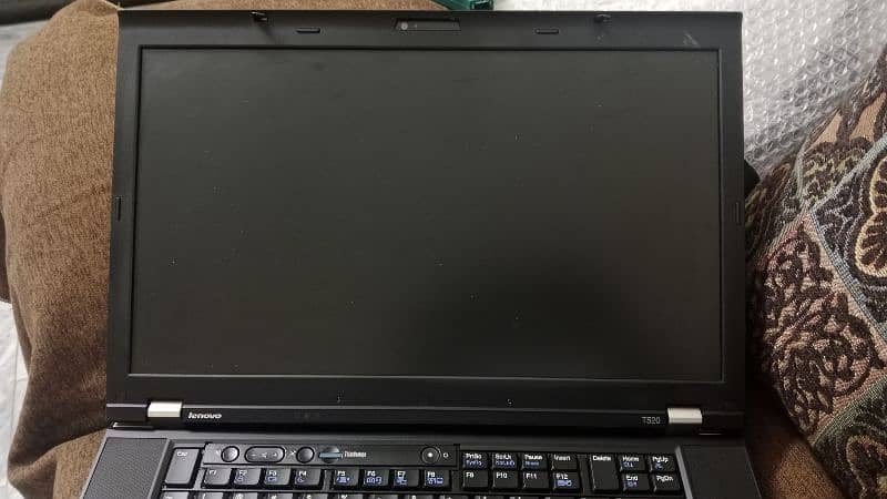 Lenovo Thinkpad T520 Core i5 2nd generation in new condition 2