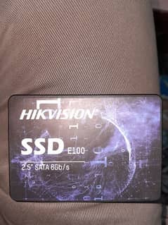 SSD 256 GB Hikvison E100