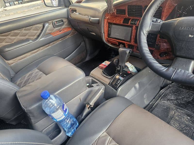 Toyota Land Cruiser 1992 17