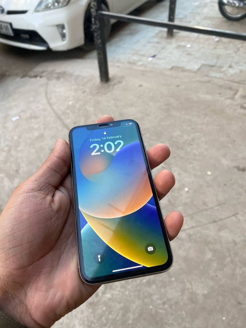 Apple iPhone X 2