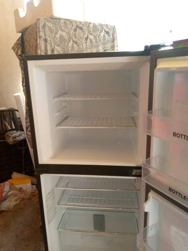 fridge for sale WhatsApp number 03040471453 3