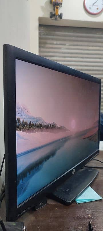 HP Computer LCD 24 inch 3