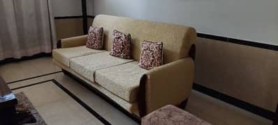 5 Seater Almost New Sofa