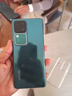 Vivo v30