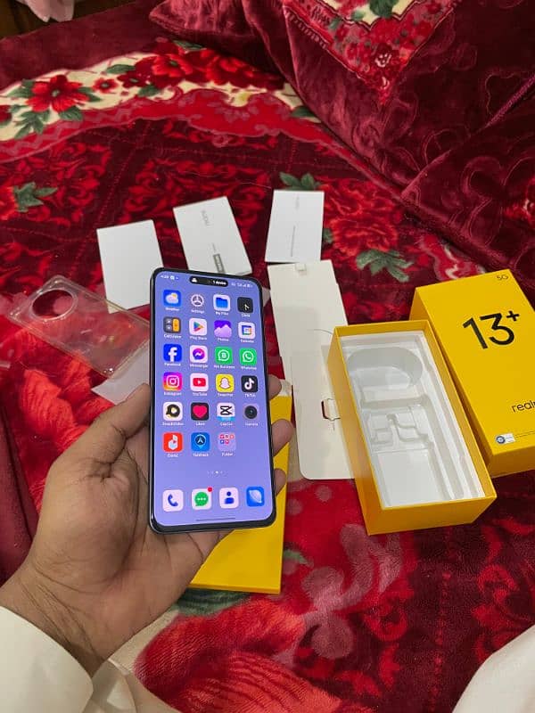 realme 13 plus 5G 0