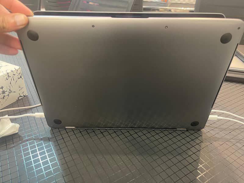 MacBook Pro 2019 – Great Condition 1