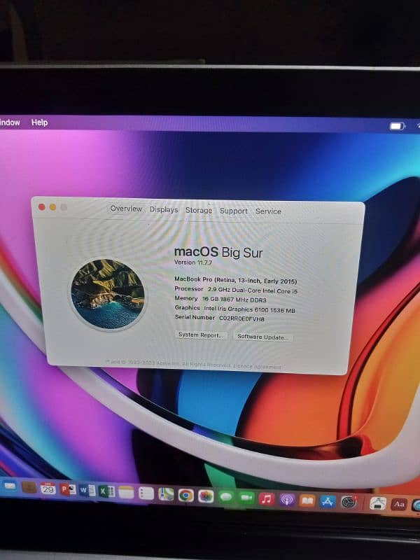 MacBook pro 2015 16gb ram 256gn SSD 6