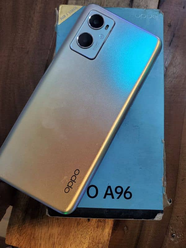 Oppo A96 0