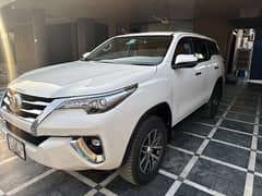 Toyota Fortuner V 2020