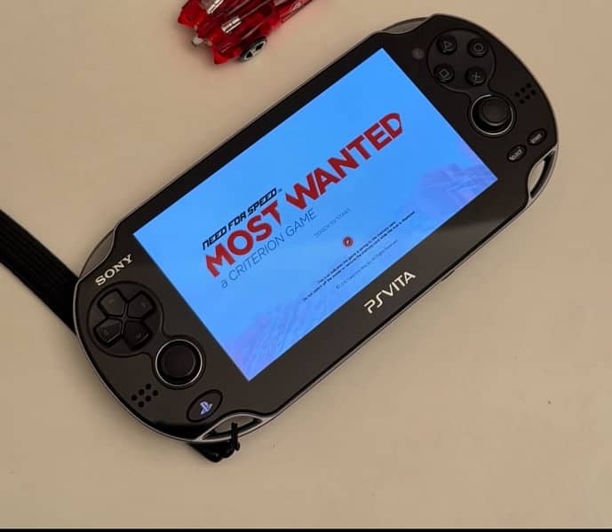 Ps vita 1000 Model Oled jailbreaked 0