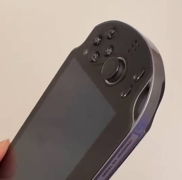 Ps vita 1000 Model Oled jailbreaked 3