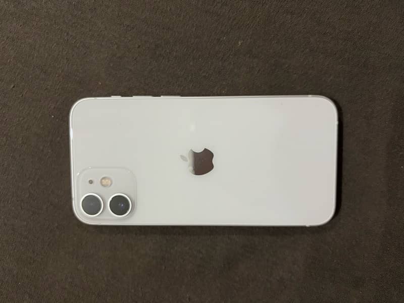 IPhone 12 mini 64gb white 7