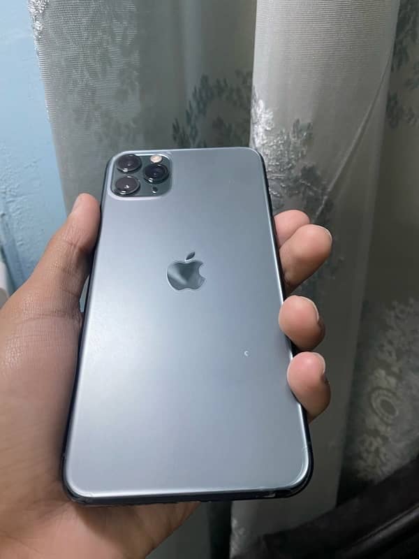 Iphone 11 Pro max Dual Pta approved 4